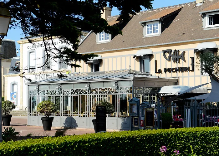 מלון Restaurant La Pecherie - Le Manoir D'a Cote - Les 5 Ruches -logis 3*