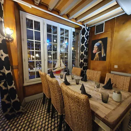 Restaurant La Pecherie - Le Manoir D'a Cote - Les 5 Ruches -logis Courseulles-sur-Mer