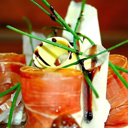 Restaurant La Pecherie - Le Manoir D'a Cote - Les 5 Ruches -logis Courseulles-sur-Mer