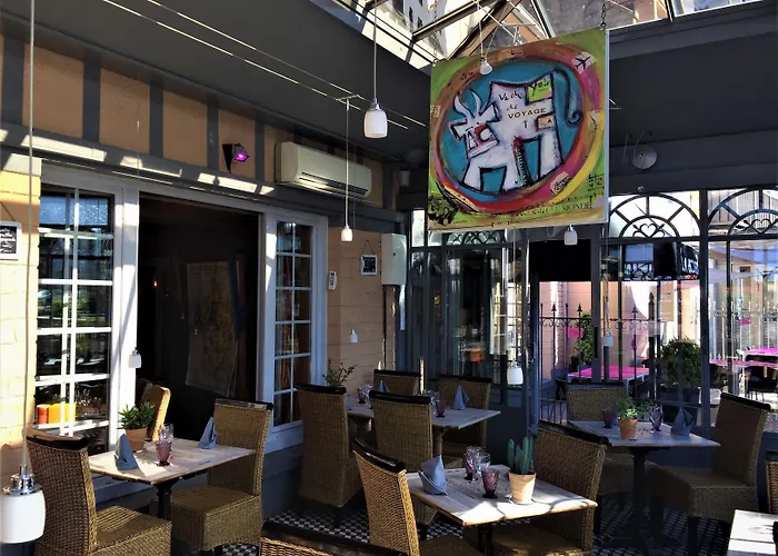 Restaurant La Pecherie - Le Manoir D'a Cote - Les 5 Ruches -logis Hotel Courseulles-sur-Mer