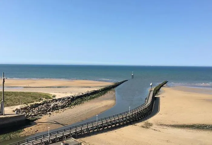 Restaurant La Pecherie - Le Manoir D'a Cote - Les 5 Ruches -logis Courseulles-sur-Mer